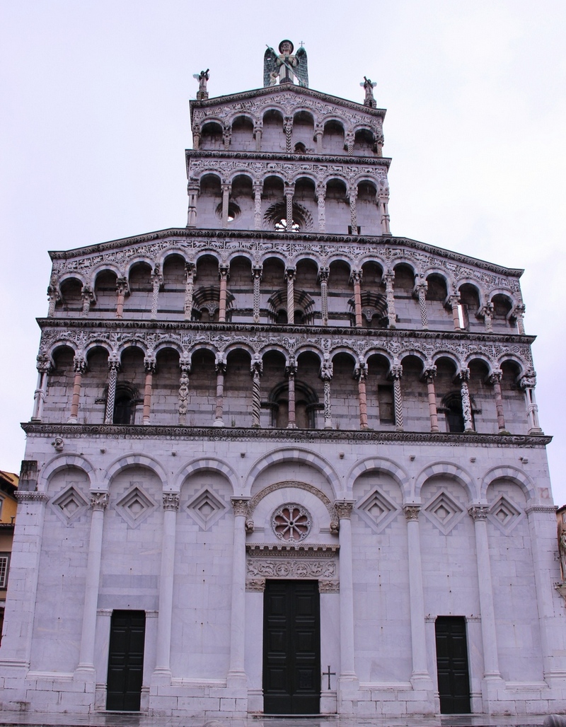 San Michele in Foro, fasada