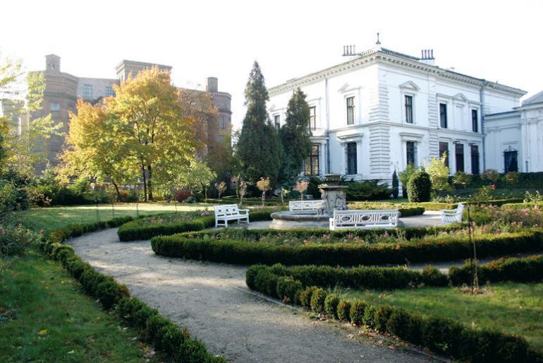 Pałac Herbstów od strony ogrodu