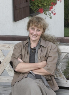 Krystyna Czerni, autorka biografii Nowosielskiego